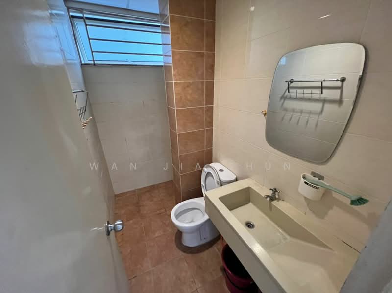 Condominium for Rent at Platinum Lake PV 13 - Wan Jia Shun - PropertyGuru.com.my