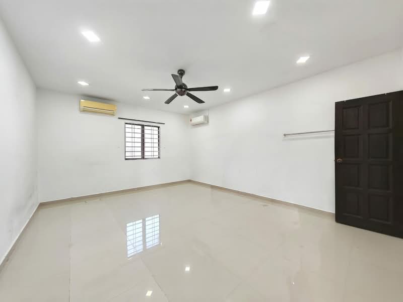 Johor Jaya Johors Jayas untuk Untuk Dijual - RM 638,000, Mac 2026 - Interior - PropertyGuru.com.my