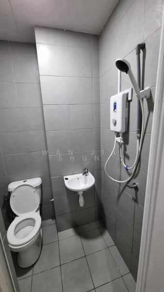 Condominium for Rent at Secoya Residence - Wan Jia Shun - Bathroom - PropertyGuru.com.my