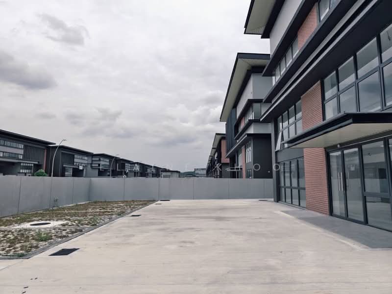 Elmina Business Park Sungai Buloh Shah Alam Semi D factory untuk Untuk Disewa - RM 32,000 /bulan, Mac 2026 - Exterior - PropertyGuru.com.my