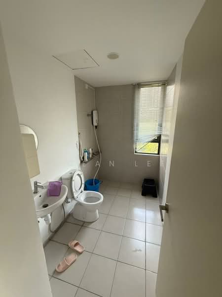 Condominium for Sale at Windows on The Park - Ocean Lee - Bathroom - PropertyGuru.com.my