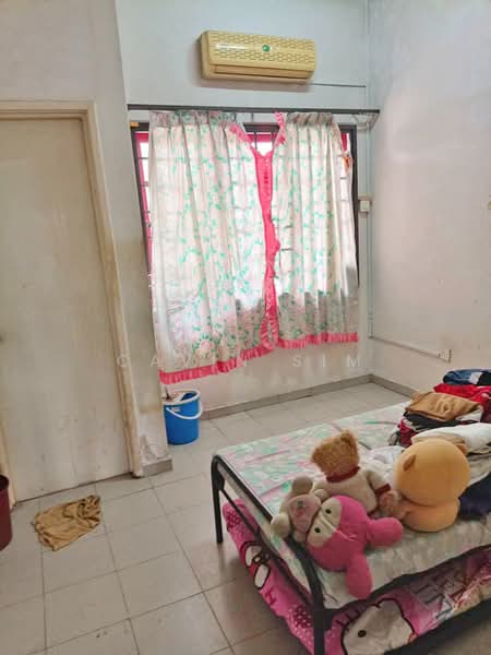 Taman Mutiara Rini untuk Untuk Dijual - RM 670,000, Mac 2026 - Bedroom - PropertyGuru.com.my