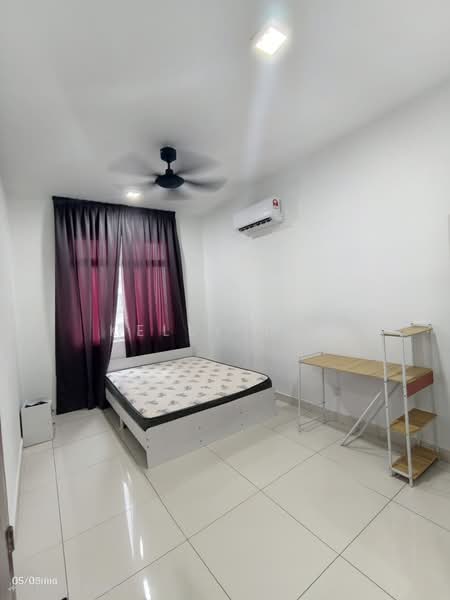 Condominium for Rent at Paraiso Residence @ The Earth - Kelly Tan - Bedroom - PropertyGuru.com.my