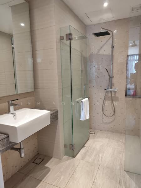 Anggun Residences untuk Untuk Disewa - RM 2,900 /bulan, Mac 2026 - Bathroom - PropertyGuru.com.my