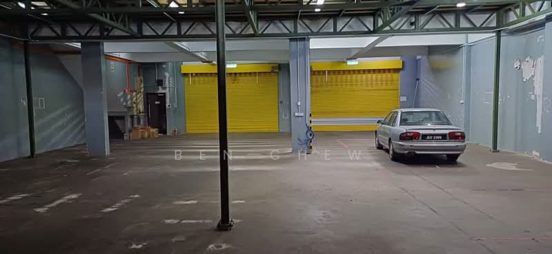Terrace Factory for Rent in Taman Perindustrian Meranti Jaya (Puchong) - Ben Chew - Car Park - PropertyGuru.com.my
