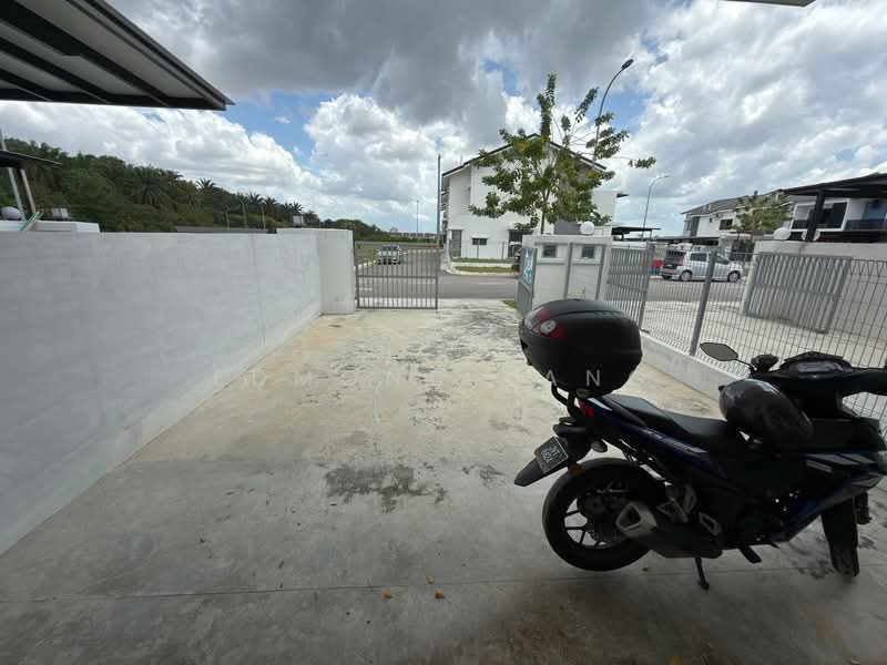 2-storey Terraced House for Sale in Taman Puncak Tropicana (Pekan Nenas) - Edmond Tang - Exterior - PropertyGuru.com.my