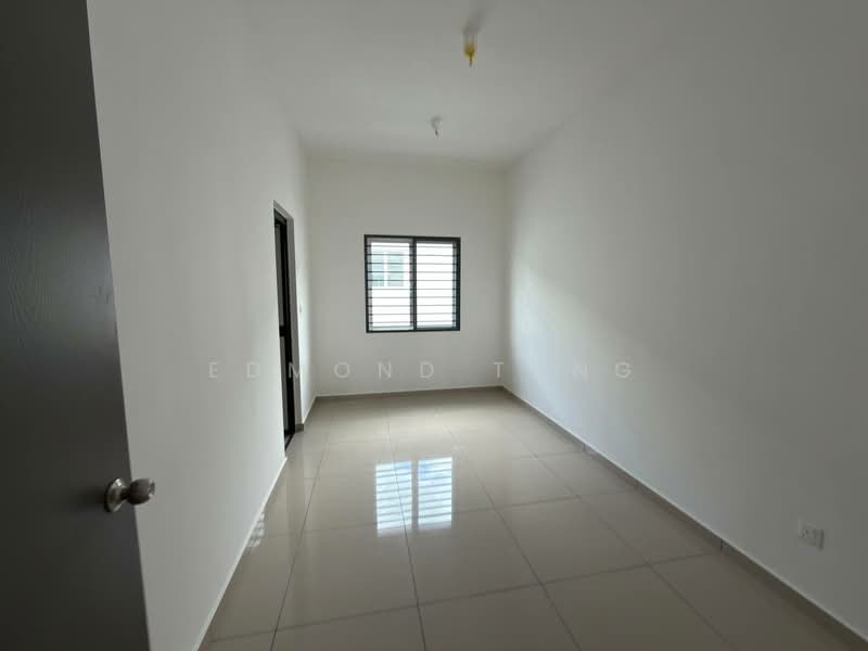 2-storey Terraced House for Sale in Taman Puncak Tropicana (Pekan Nenas) - Edmond Tang - PropertyGuru.com.my
