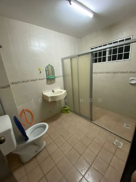 Terraced House for Sale in Taman Puchong Hartamas (Puchong) - Joyce Hoo - Bathroom - PropertyGuru.com.my