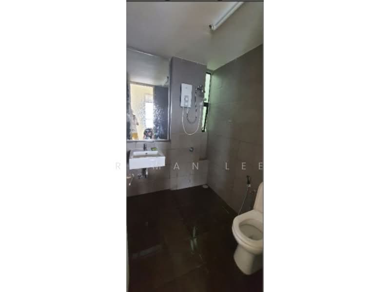 Service Residence for Rent at MKH Boulevard - Roman Lee - Bathroom - PropertyGuru.com.my