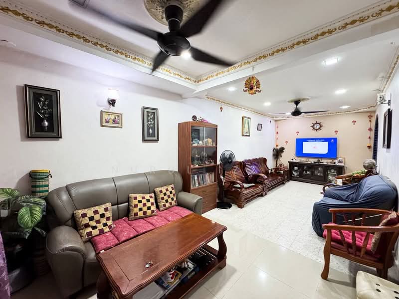 1-storey Terraced House for Sale in Taman Medan (Petaling Jaya) - Nurul Izza - Living Room - PropertyGuru.com.my