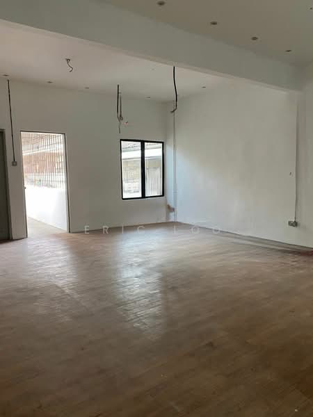 Shop / Office for Sale in Taman Tasek (Johor Bahru) - Eric Loo - Interior - PropertyGuru.com.my