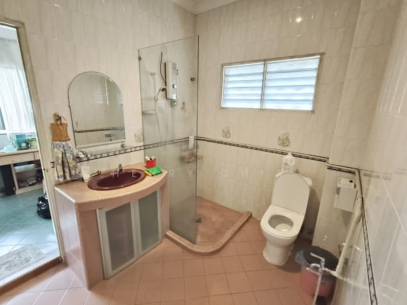 2-storey Terraced House for Sale in Taman Midah (Cheras) - Henry Chia - Bathroom - PropertyGuru.com.my