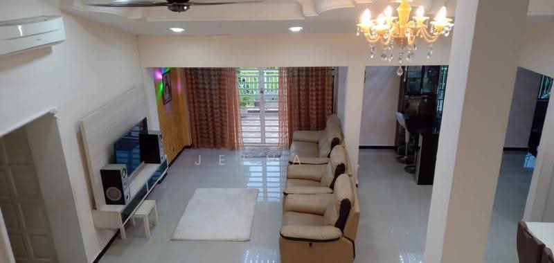 Bungalow House untuk Dijual di Bukit Rasah (Seremban) - Jeevs Jeeva - Living Room - PropertyGuru.com.my