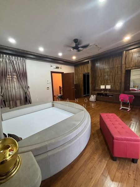 Cluster House for Sale in Taman Sutera Utama (Skudai) - Phang Elainne - PropertyGuru.com.my