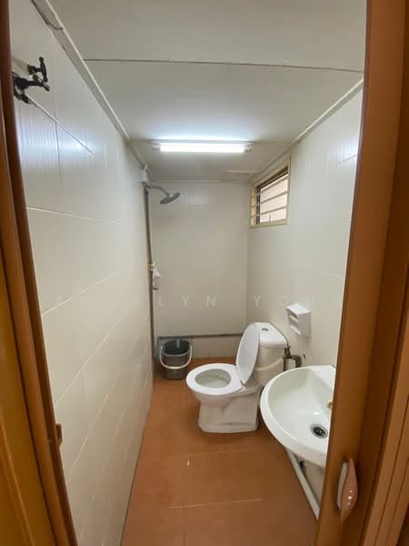 Townhouse for Rent in Batu Caves (Selangor) - Angelyn Yong - Bathroom - PropertyGuru.com.my