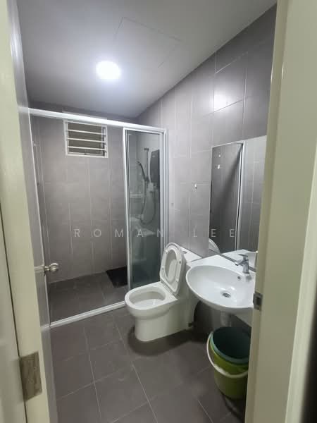 Service Residence for Rent at Savanna Executive Suite @ Southville City - Roman Lee - Bathroom - PropertyGuru.com.my