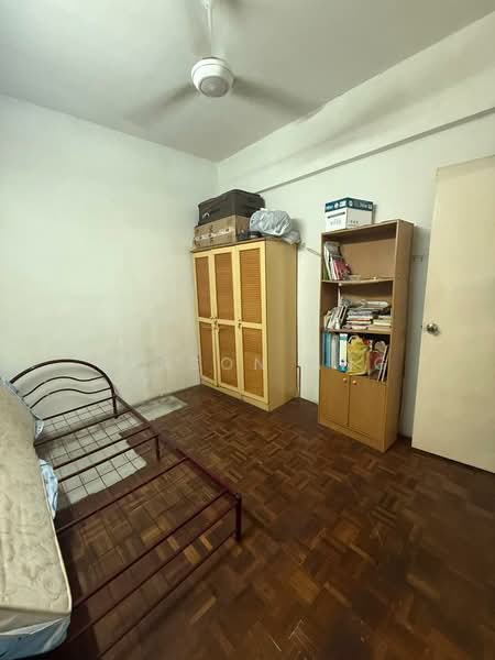 Apartment for Sale at Pangsapuri Mesra Jaya - Carson Ang - Bedroom - PropertyGuru.com.my