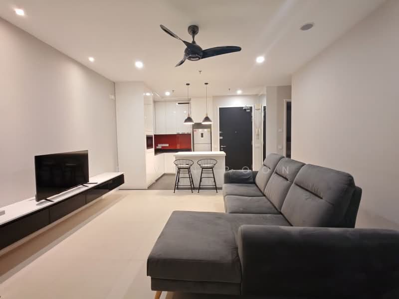 Service Residence for Rent at Arcoris SOHO - Kraven Poon - Living Room - PropertyGuru.com.my