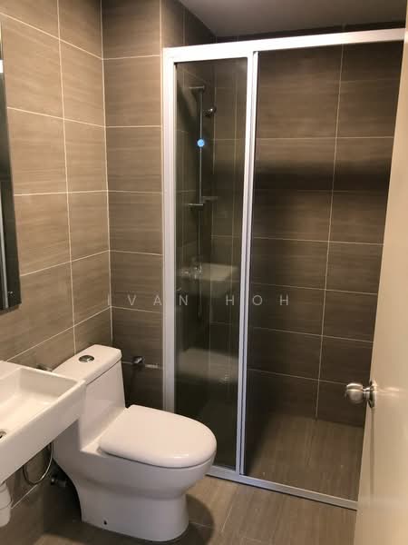 Lexa Residence @ The Quartz WM untuk Untuk Disewa - RM 1,700 /bulan, Mac 2026 - Bathroom - PropertyGuru.com.my