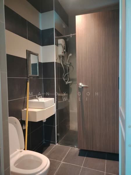 D'Secret Garden (Pangsapuri Kempas Indah) untuk Untuk Disewa - RM 1,900 /bulan, Mac 2026 - Bathroom - PropertyGuru.com.my