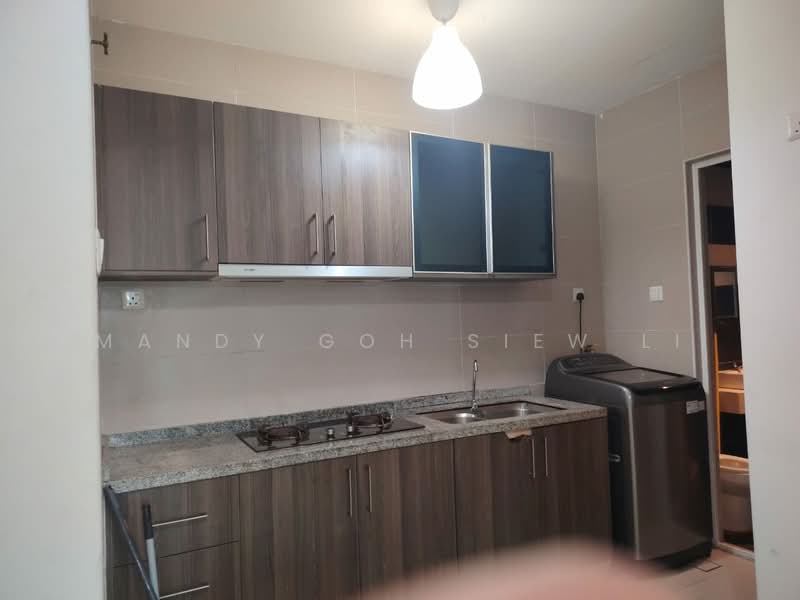 D'Secret Garden (Pangsapuri Kempas Indah) untuk Untuk Disewa - RM 1,900 /bulan, Mac 2026 - Kitchen - PropertyGuru.com.my