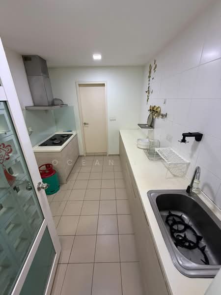 Condominium for Sale at Windows on The Park - Ocean Lee - Kitchen - PropertyGuru.com.my