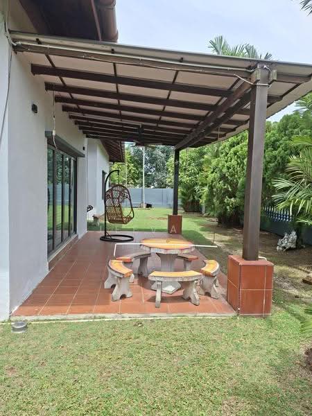Bungalow House untuk Dijual di Bukit Rasah (Seremban) - Jeevs Jeeva - Exterior - PropertyGuru.com.my