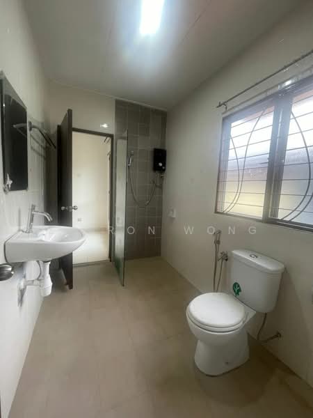 Sutera Damansara untuk Untuk Dijual - RM 820,000, Mac 2026 - Bathroom - PropertyGuru.com.my