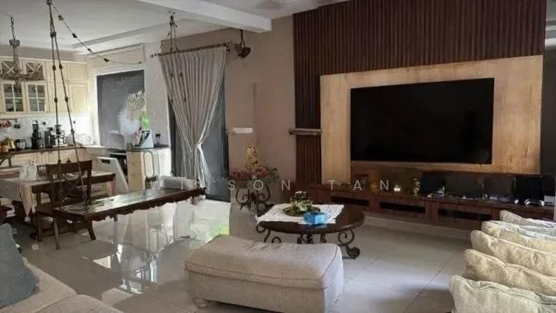 Cluster House for Sale in Taman Glenmarie (Johor Bahru) - Winson Tan - Living Room - PropertyGuru.com.my