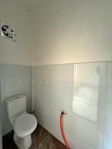 Kedai untuk Disewa di Cheras Business Centre (Kuala Lumpur) - Steven Tung - Bathroom - PropertyGuru.com.my
