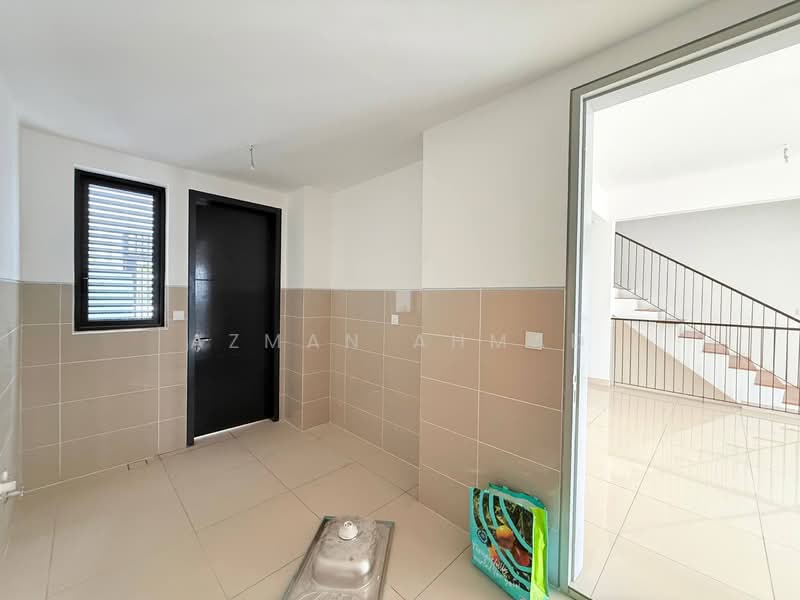 3-storey Terraced House for Sale in Ampang (Selangor) - Azman Ahmad - PropertyGuru.com.my