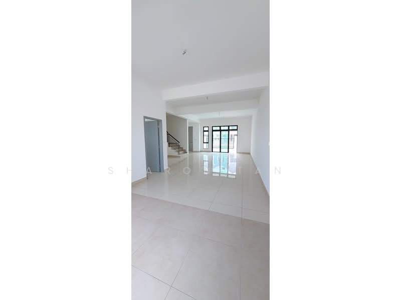 2-storey Terraced House for Rent in Johor Bahru (Johor) - Sharon Tan - Living Room - PropertyGuru.com.my