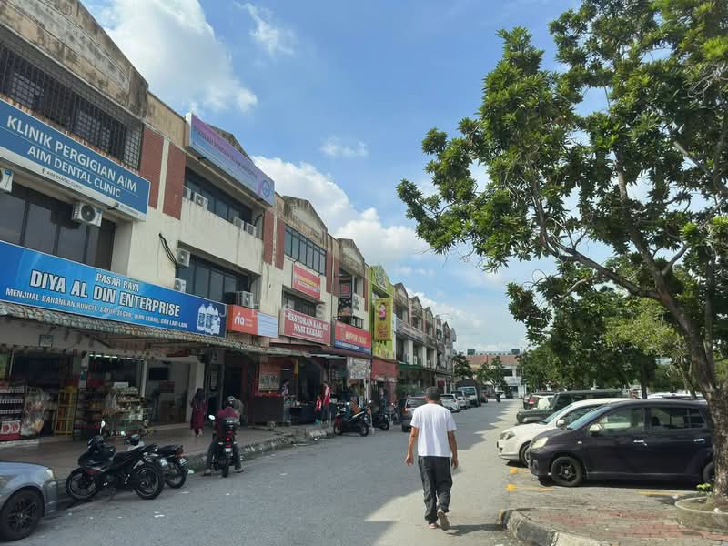 Shop for Rent in Seksyen 20 (Shah Alam) - Jess Seah - Exterior - PropertyGuru.com.my