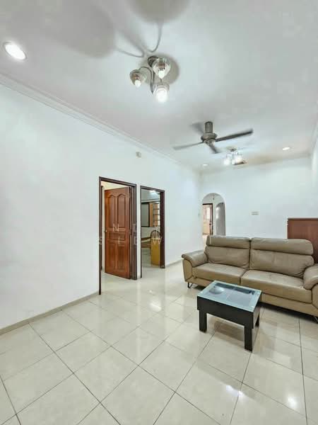 1-storey Terraced House for Sale in Tebrau (Johor) - Mandy Goh Siew Li - Living Room - PropertyGuru.com.my