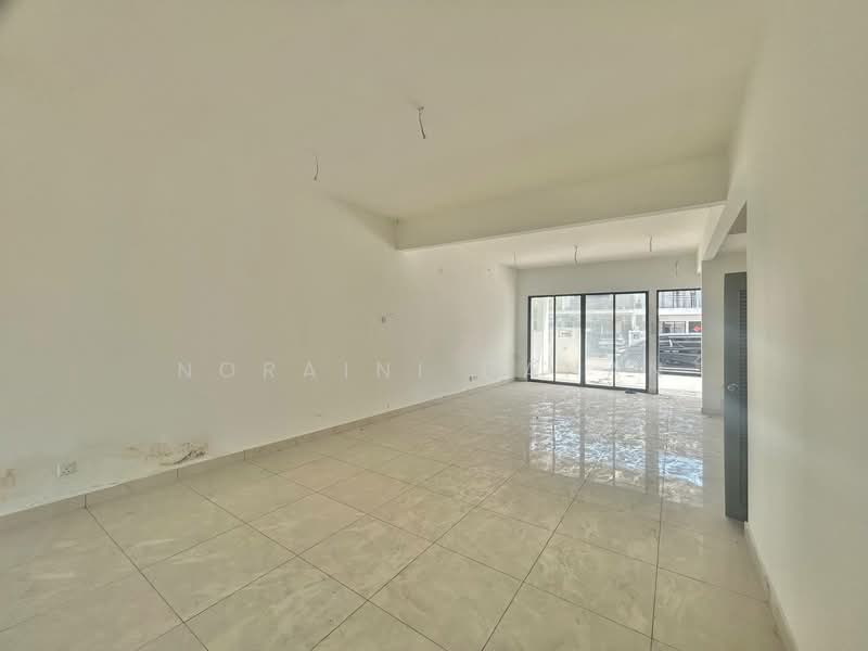 Diamond City untuk Untuk Dijual - RM 630,000, Mac 2026 - Living Room - PropertyGuru.com.my