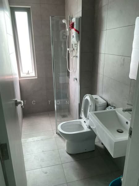 Service Residence for Sale at Sensasi @ Utropolis - TC Tong Loh - Bathroom - PropertyGuru.com.my