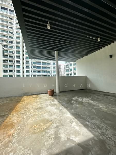 Iconic Skies Villa untuk Untuk Disewa - RM 8,000 /bulan, Mac 2026 - Balcony - PropertyGuru.com.my