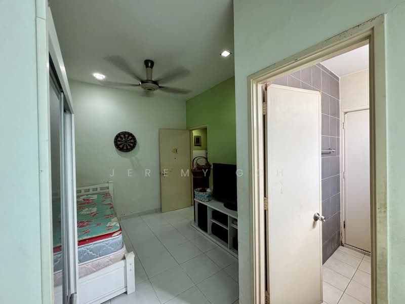 2-storey Terraced House for Sale in Taman Setia Indah (Tebrau) - Jeremy Goh - Bedroom - PropertyGuru.com.my