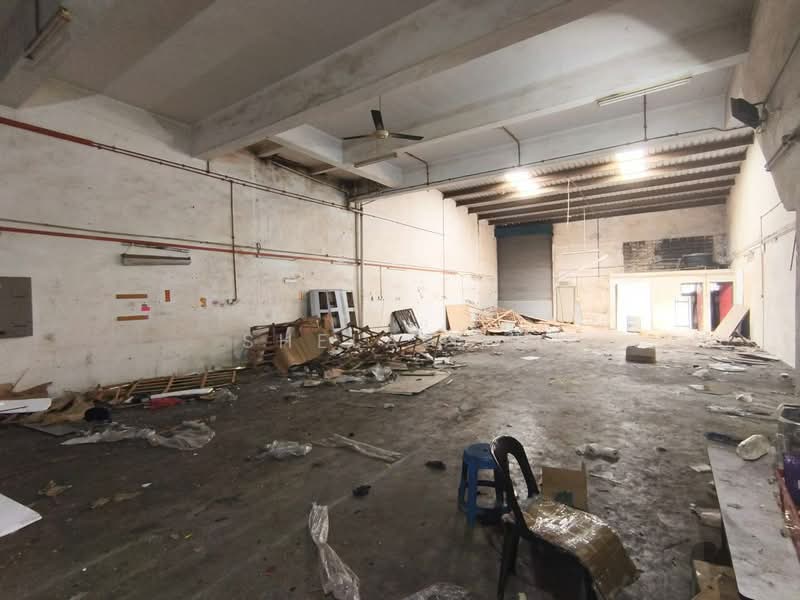 Factory for Rent in Taman Tan Sri Yaacob (Johor Bahru) - Shela Lim - Interior - PropertyGuru.com.my
