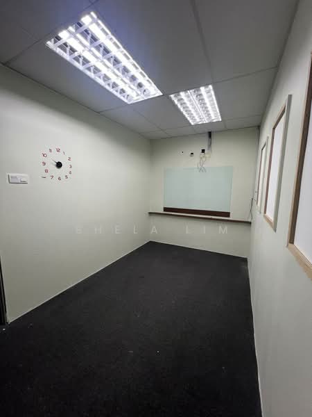 Shop / Office for Rent in Taman Mount Austin (Tebrau) - Shela Lim - Interior - PropertyGuru.com.my