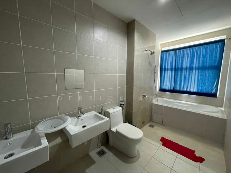 2-storey Terraced House for Sale in Kota Emerald (Rawang) - Derrick Ang - Bathroom - PropertyGuru.com.my