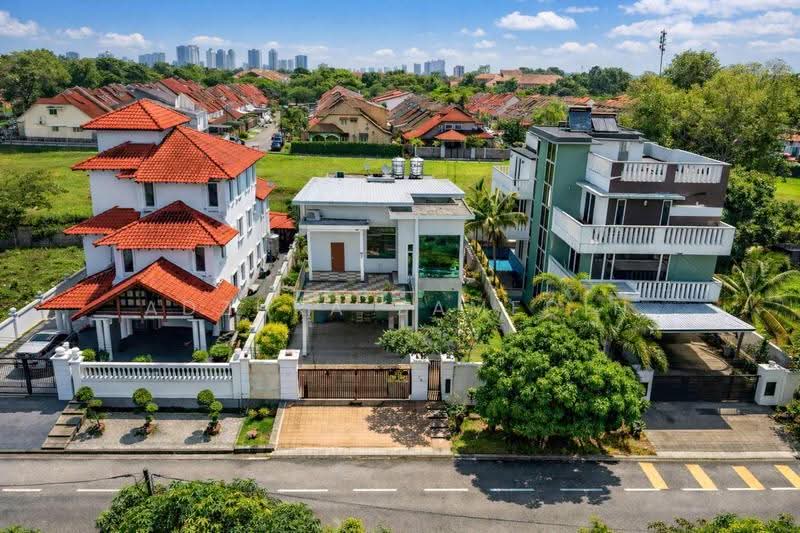Bungalow House untuk Dijual di Usj 3 (Subang Jaya) - Adzura Zamedin - Exterior - PropertyGuru.com.my