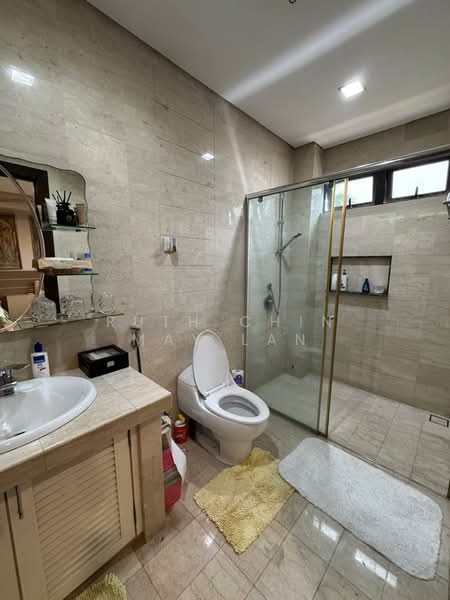 Bungalow for Sale in Bangsar (Kuala Lumpur) - Ruth Chin May Lan - Bathroom - PropertyGuru.com.my