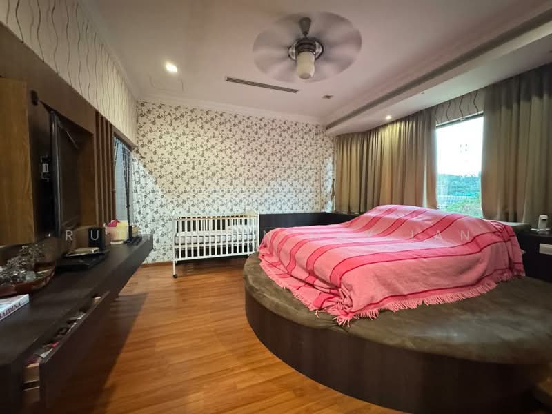 Bungalow for Sale in Bangsar (Kuala Lumpur) - Ruth Chin May Lan - Bedroom - PropertyGuru.com.my