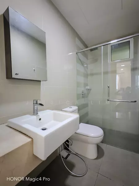 Condominium for Rent at Scenaria @ North Kiara Hills - Jessica Lim - Bathroom - PropertyGuru.com.my