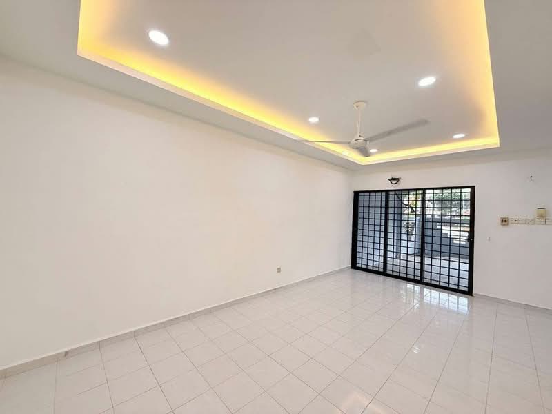 1-storey Terraced House for Sale in Taman Kota Jaya (Kota Tinggi) - Ivy Low - Living Room - PropertyGuru.com.my