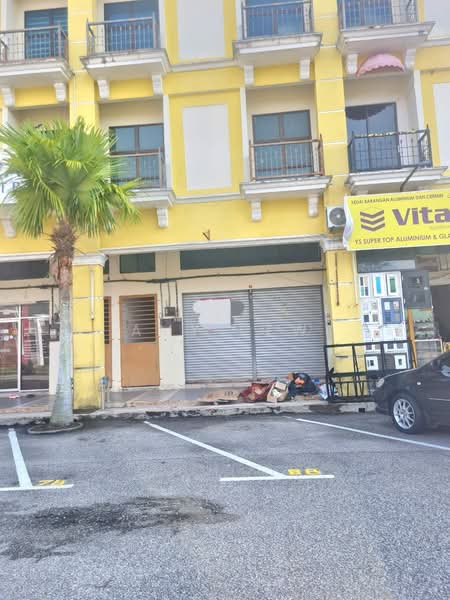 Shop for Rent in Pusat Perniagaan Chengal 2 (Perak) - Amy Lew - Exterior - PropertyGuru.com.my
