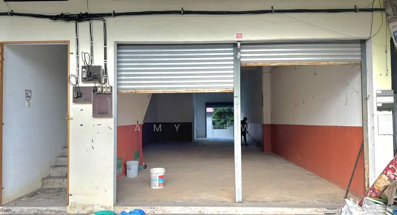 Shop for Rent in Pusat Perniagaan Chengal 2 (Perak) - Amy Lew - Entrance - PropertyGuru.com.my