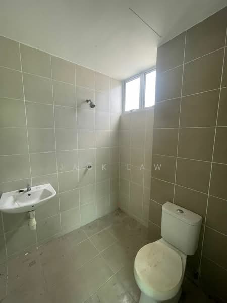 2-storey Terraced House for Sale in Taman Residensi Panchor (Nibong Tebal) - Jack Law - Bathroom - PropertyGuru.com.my