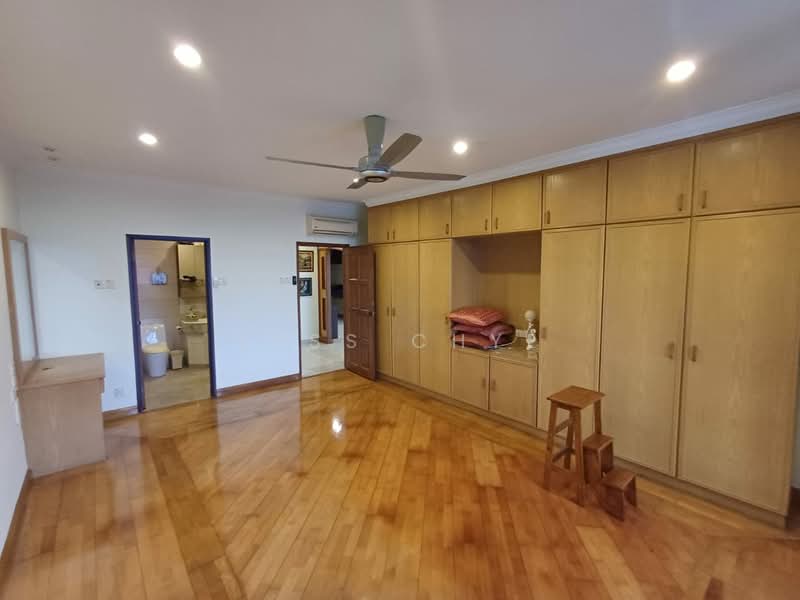 Maxwell Towers untuk Untuk Disewa - RM 5,200 /bulan, Mac 2026 - Bedroom - PropertyGuru.com.my